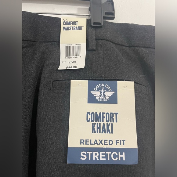 NWT Dockers Signature Khakis, Relaxed Fit | Size: 42x34 - Picture 5 of 5